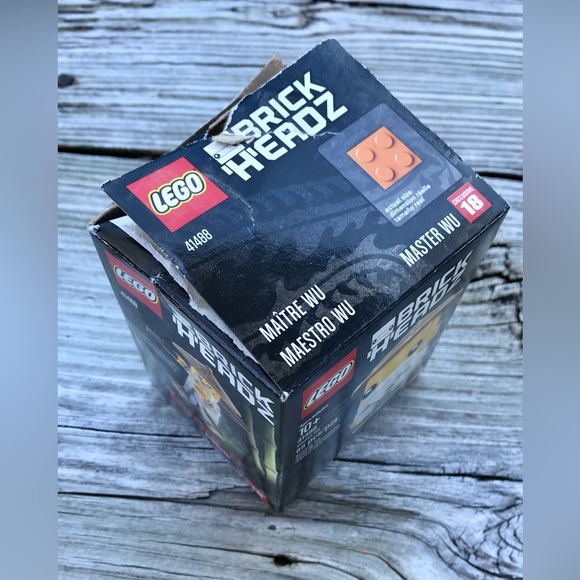 NEW Open Box LEGO BRICKHEADS 41488 Master Wu Large Building Block Figure - Picture 3 of 9